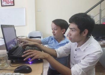 Chàng trai khuyết tật Phan Sơn Hương