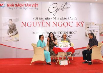 Nhà giáo Nguyễn Ngọc Ký giao lưu với bạn đọc tại Hạ Long, Quảng Ninh