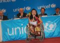 Quỹ Nhi đồng Liên Hiệp Quốc (UNICEF) chọn Nguyễn Phương Anh - cô bé “xương thủy tinh” 16 tuổi - là một gương mặt khuyết tật tiêu biểu.