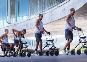 'Mắt thần' cho người mù và những công nghệ 4.0 hỗ trợ người khuyết tật - 1