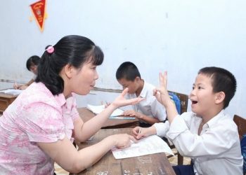 Hội Người khuyết tật thành phố Hà Nội phối hợp với Sở Giáo dục và Đào tạo Hà Nội đã tuyển chọn và giới thiệu 4 học sinh khuyết tật tham dự chương trình trên.