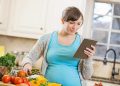 Bà mẹ cho con bú – ăn sao để không lo thừa cân – béo phì?