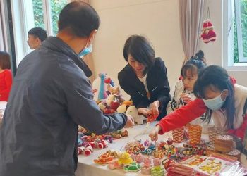 Trưng bày, giới thiệu sản phẩm, giới thiệu việc làm tại "Diễn đàn việc làm và cơ hội khởi nghiệp cho người khuyết tật".