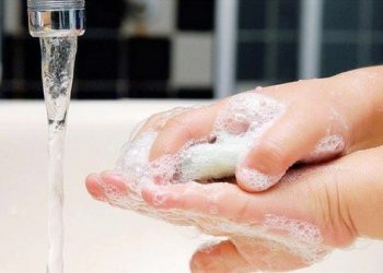 Rửa tay là biện pháp hàng đầu phòng bệnh tay chân miệng.