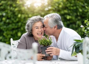 Chìa khóa cho hạnh phúc tuổi già