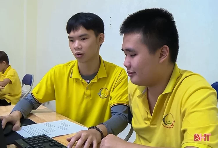 Toàn tỉnh có trên 30 nghìn người khuyết tật và trẻ mồ côi đang gặp nhiều khó khăn, cần được giúp đỡ.