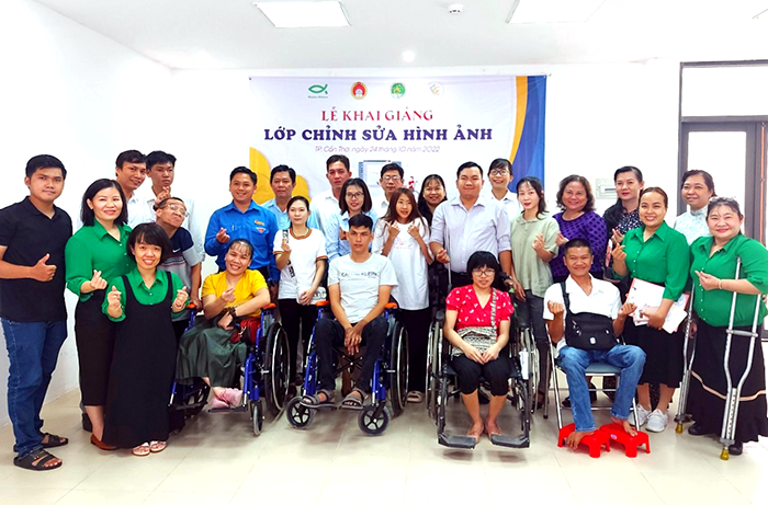 thắp lửa niềm tin cho người khuyết tật